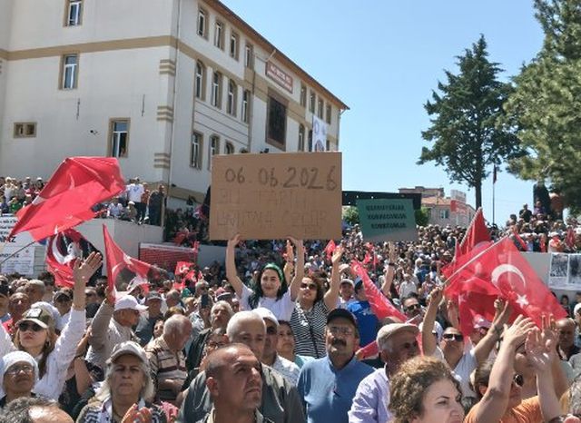 Özgür Özel: Gerekirse bu başı vereceğim ama baş eğmeyeceğim