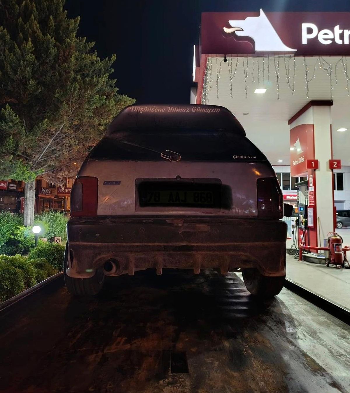 Kocaeli\'de Trafik Kavgası: 3 Yaralı, 5 Kişiye Ceza