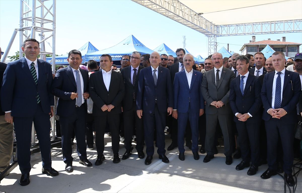 Bakan Uraloğlu: GESTAŞ 2025\'te 5,8 milyon yolcu taşıdı