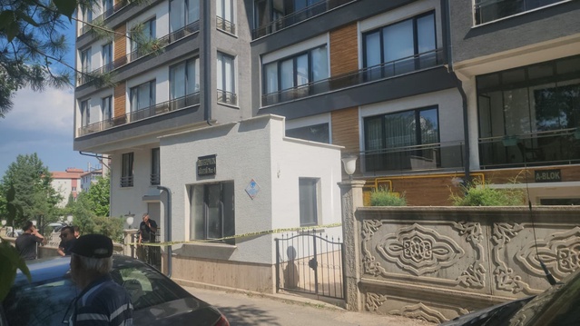 11 Yaşındaki Kız Pencereden Düştü