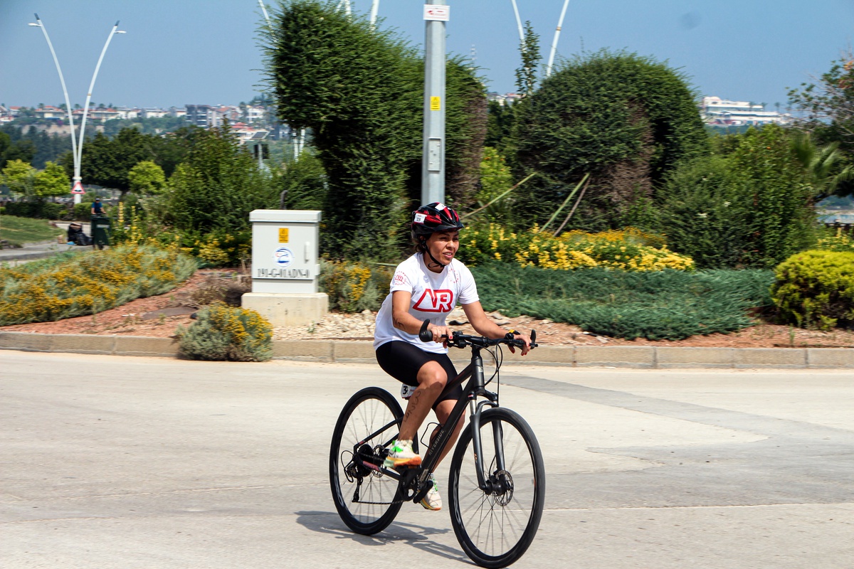 Adana\'da İlk Aquatlon ve Triatlon Yarışları Başladı