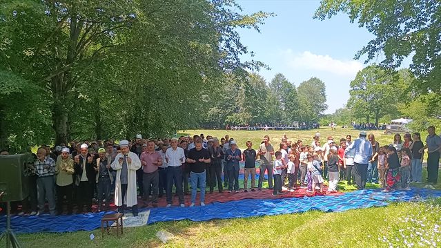 Pazaryeri'nde Yağmur ve Şükür Duası