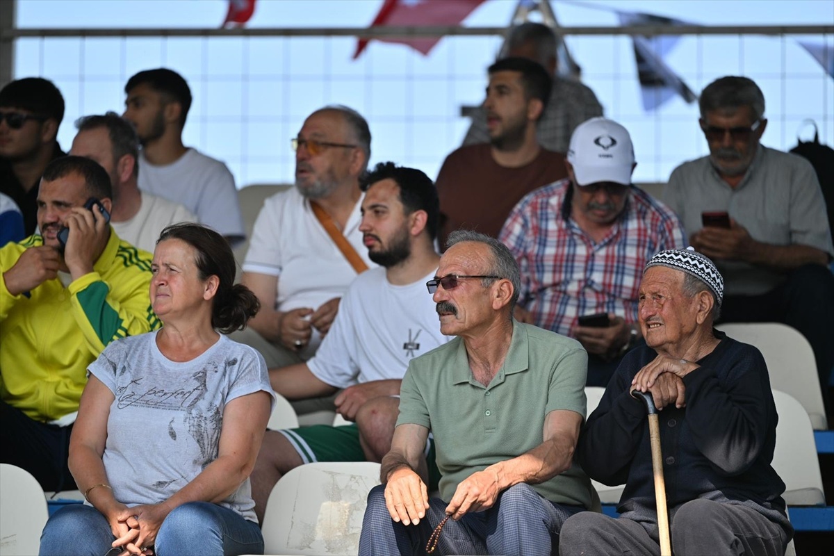 Yuntdağı Yağlı Güreşleri Sonuçlandı