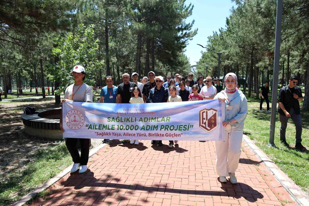 Elazığ\'da Ailelerle Spor Etkinliği