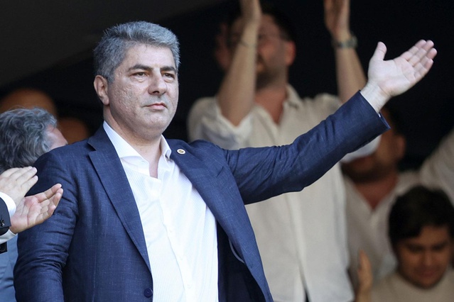 Hakan Safi'den kendisine oy vermeyenlere flaş sözler