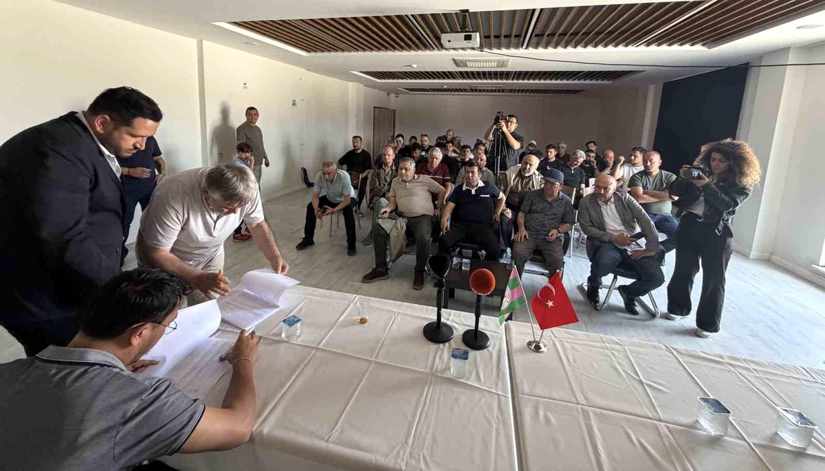 Isparta 32 Spor\'un Genel Kurulu Yapılamadı