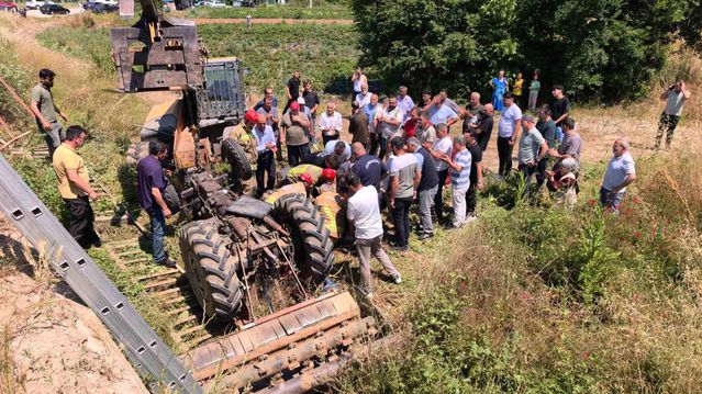 Bursa'da Traktör Kazasında Büyük Kurtarma