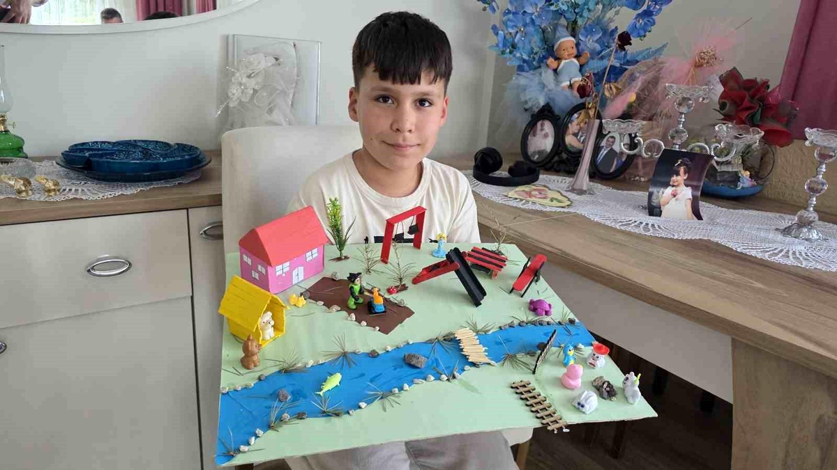 Göktuğ\'dan Doğa ve Çevre Maketi