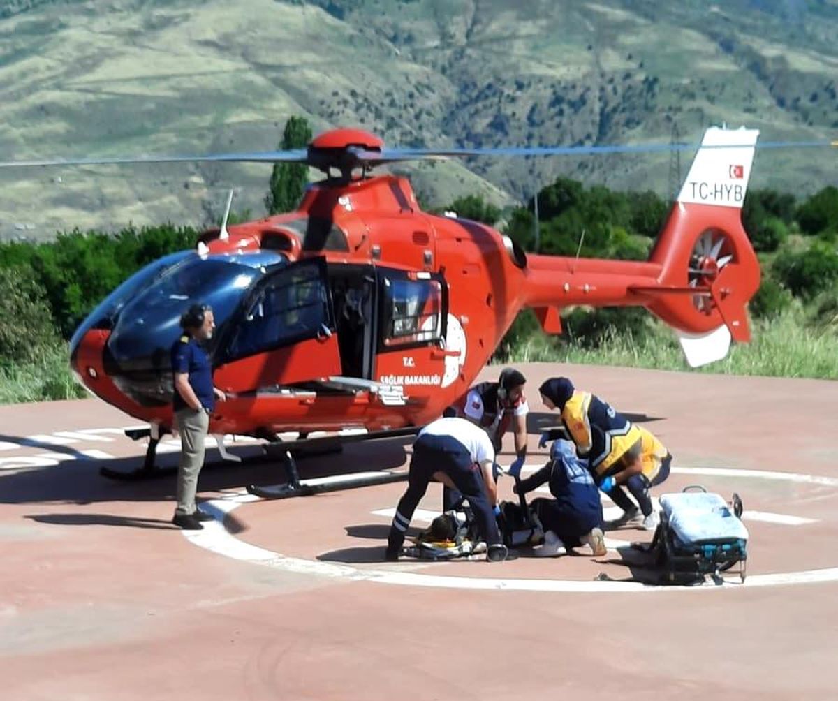 Doğanyol\'da Düşen Vatandaş Hava Ambulanısıyla Sevk Edildi