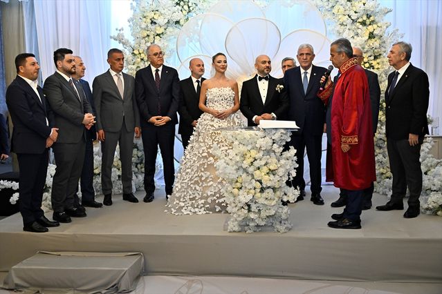 Dervişoğlu’ndan Nikah Şahitliği