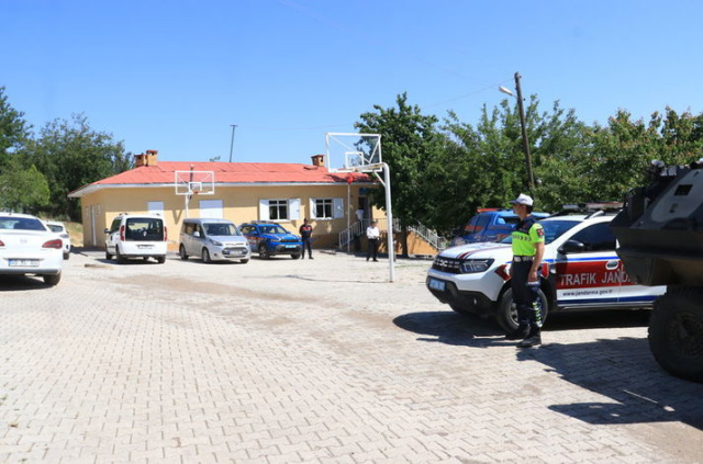 Narin'in köyünde ara seçim: Yeni muhtar belli oldu