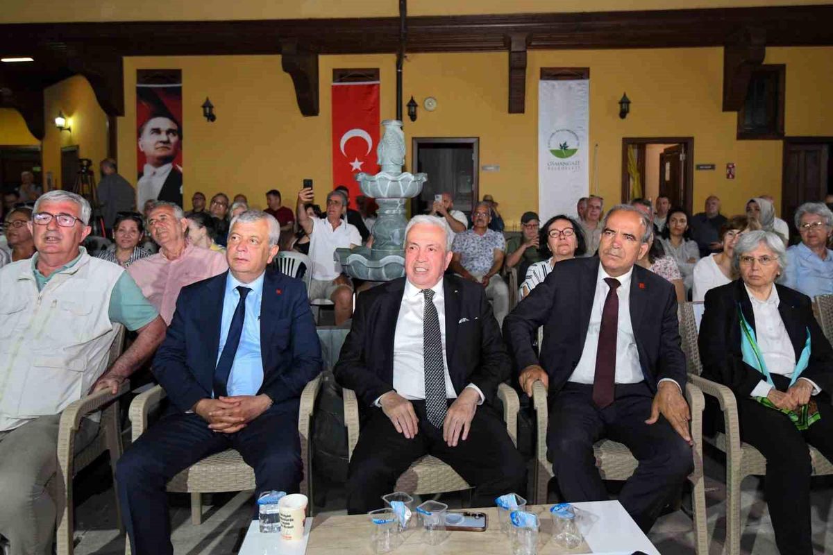 Nazım Hikmet\'in dizeleri Şadırvanlı Han\'da yankılandı