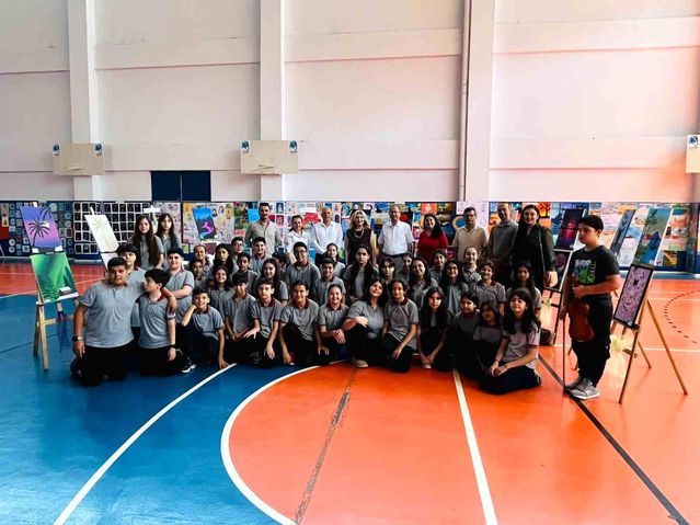 Öğrencilerin 860 eseri sergilendi