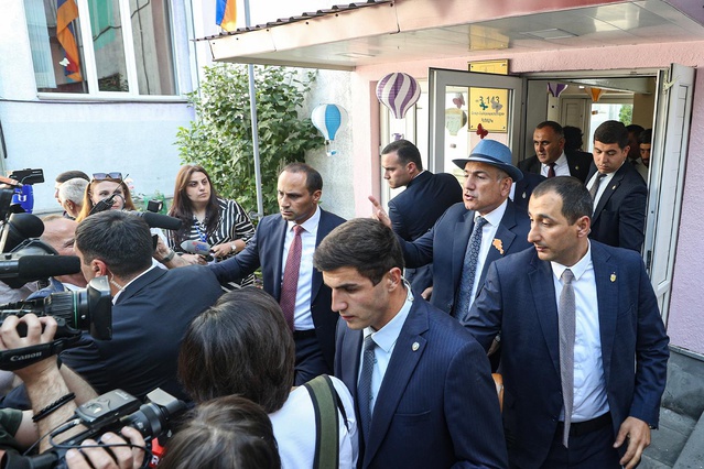 Paşinyan’dan Barış Mesajı