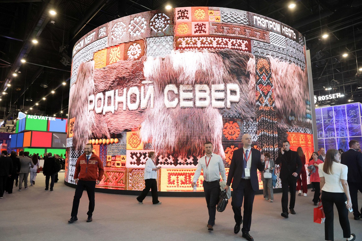 St. Petersburg Forumunda 1.080 Anlaşma İmzalandı
