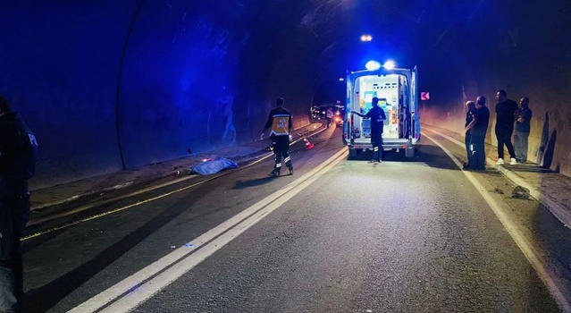 Artvin'de Trafik Kazası: 1 Ölü, 2 Yaralı