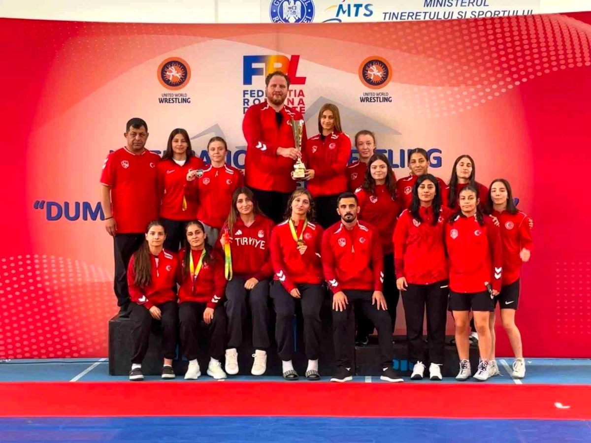 U20 Güreş Turnuvasında 34 Madalya