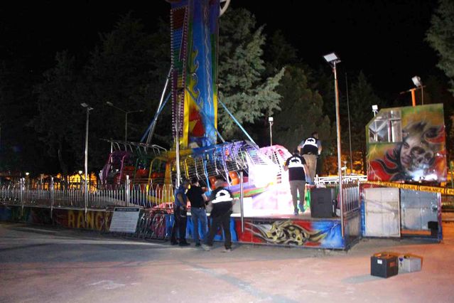 Lunaparkta Trajik Kaza: 20 Yaşındaki Genç Hayatını