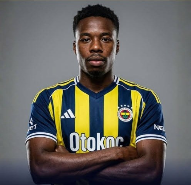 Aziz Yıldırım'dan dev kıyım! 4 isme