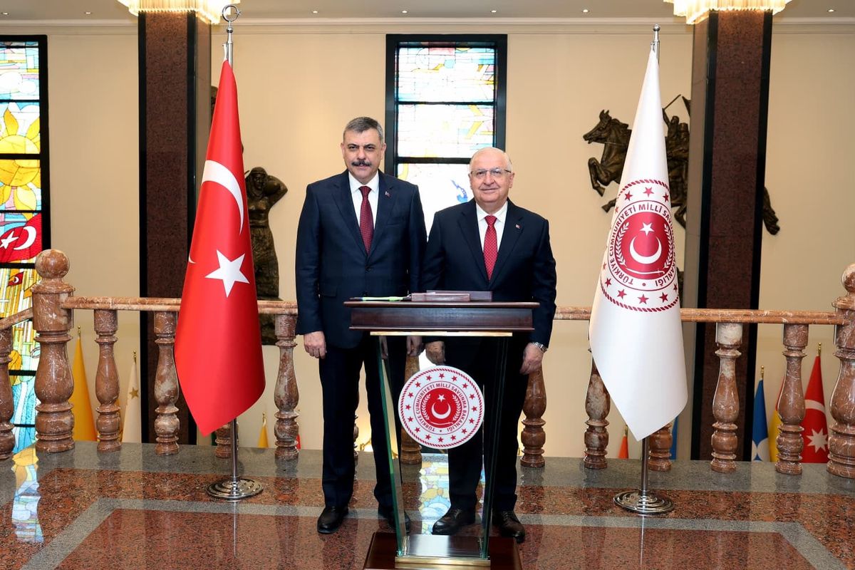Bakanlar Güler ve Çiftçi\'den Görüşme