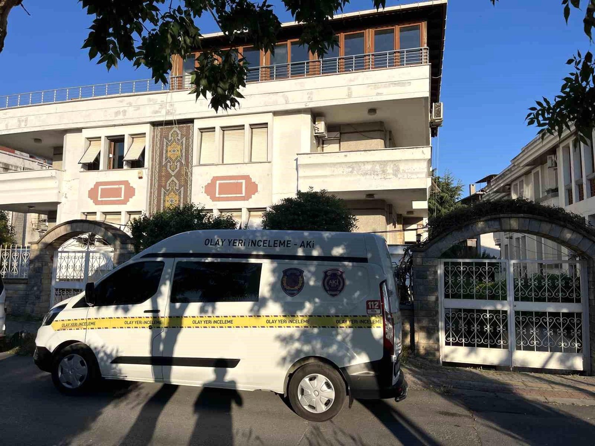 Bakırköy\'de Ağabey Kardeşini Vurdu