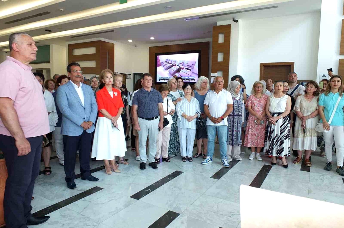Balıkesir\'de Zeytinname Minyatür Sergisi ilgi gördü