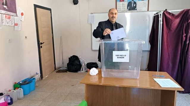 Başkale'de Muhtarlık Seçimleri Yenilendi