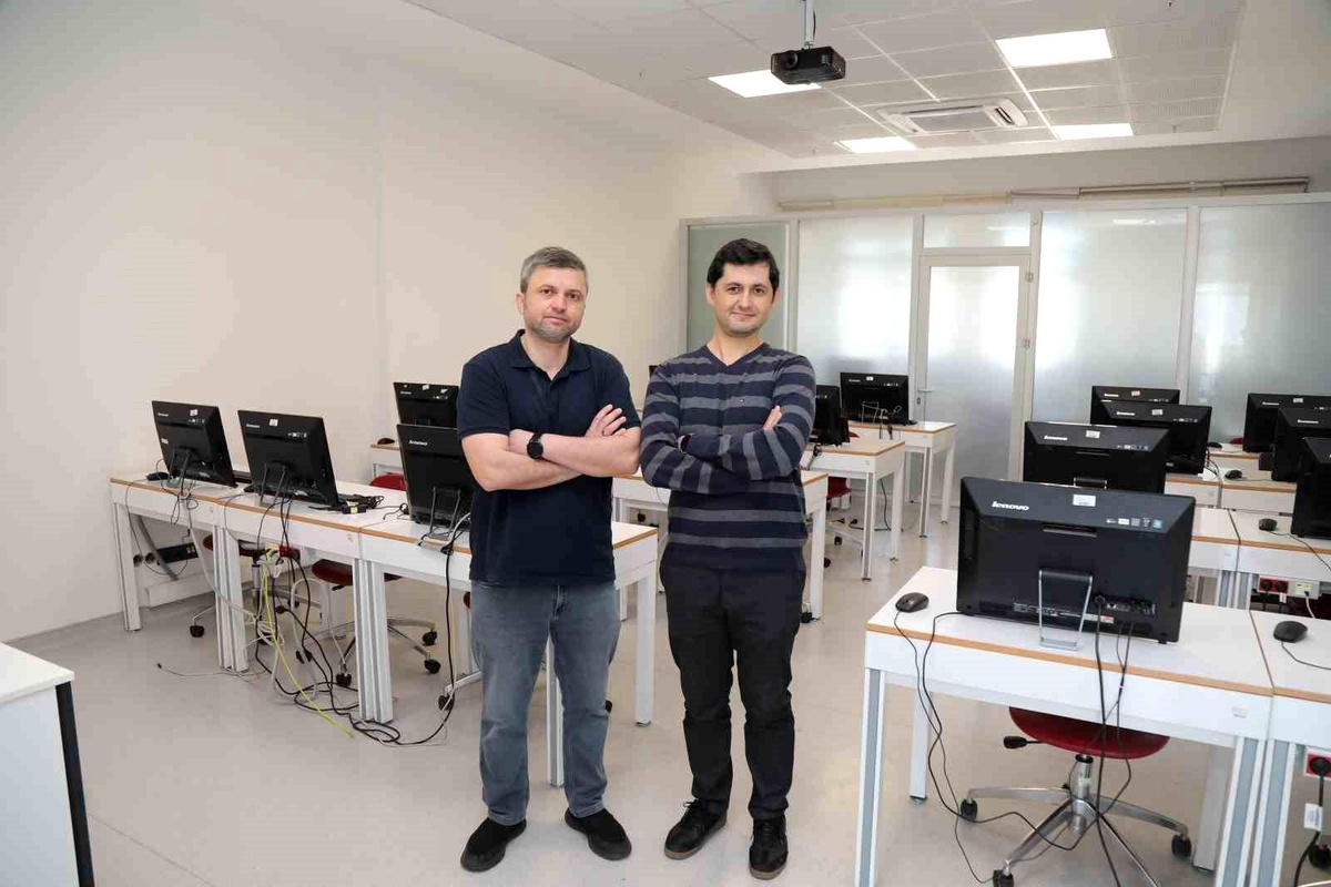 BTÜ\'den Yapay Zeka ile İstilacı Balon Balığı Tespiti