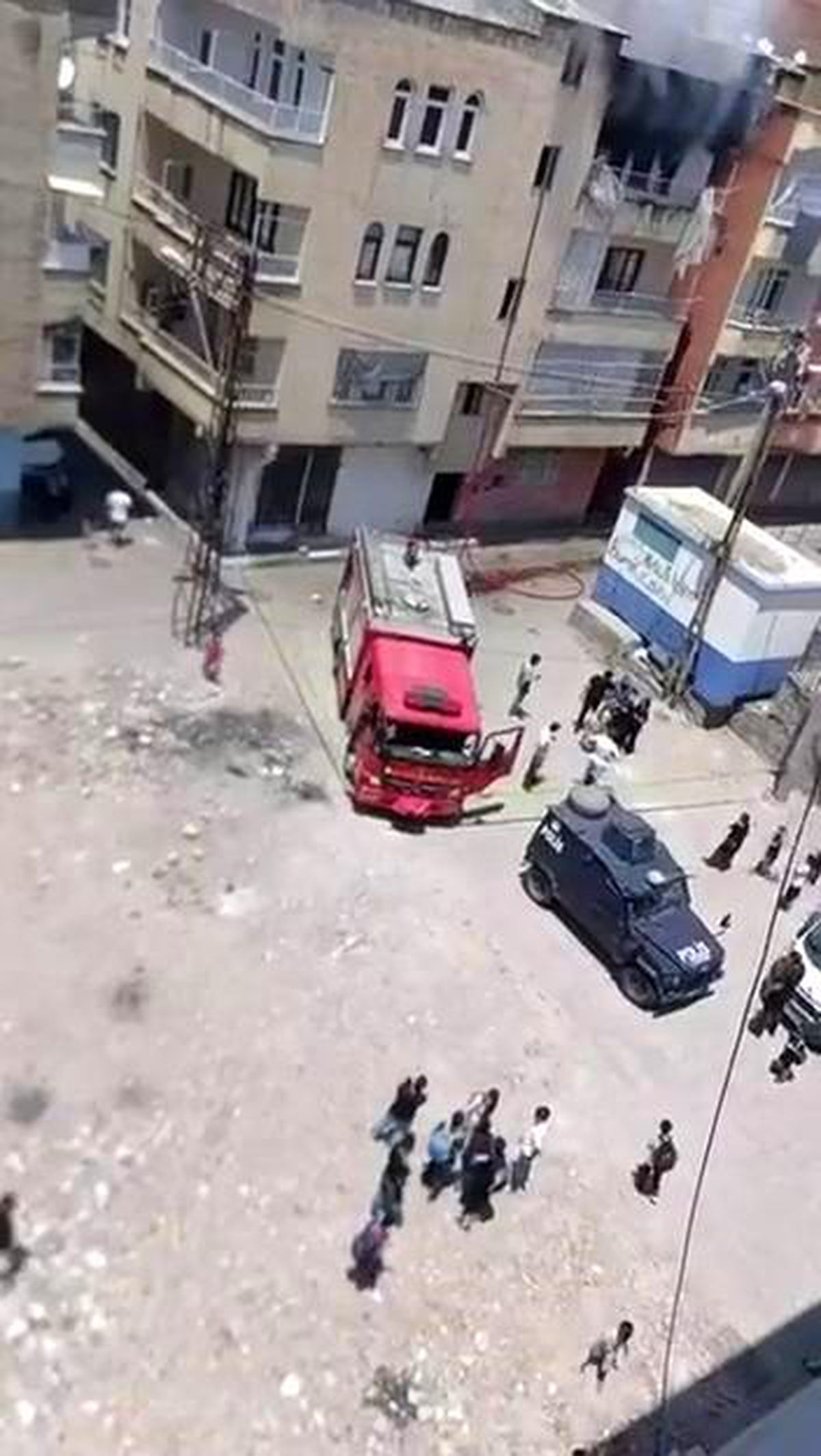 Diyarbakır\'da Apartmanda Yangın