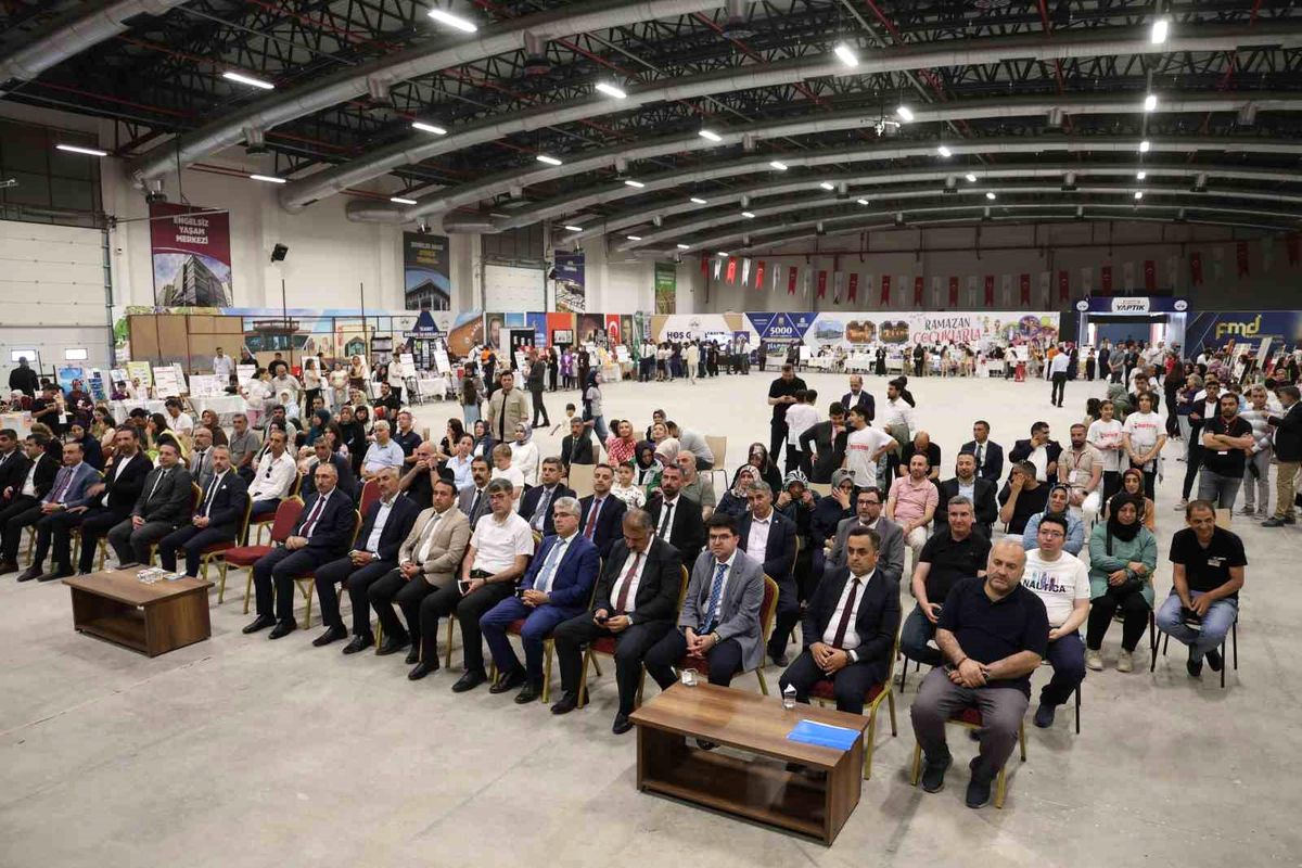 Harezmi Eğitim Modeli Şenliği Elazığ\'da