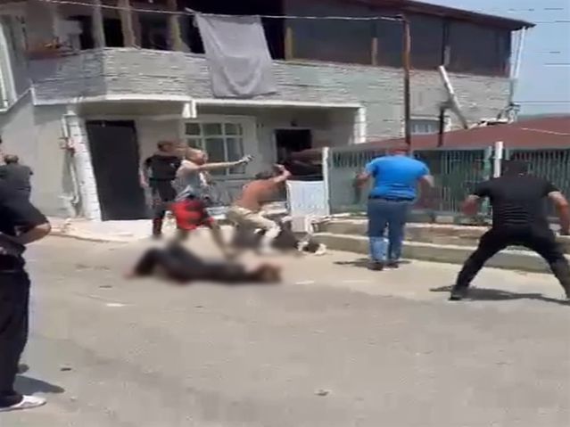 Kocaeli'de Eşini Bıçaklayarak Öldüren Adam Tutukla