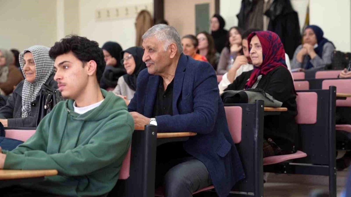 Zamanlar Arası Diyalog: Gençler ve Yaşlıların Buluşması