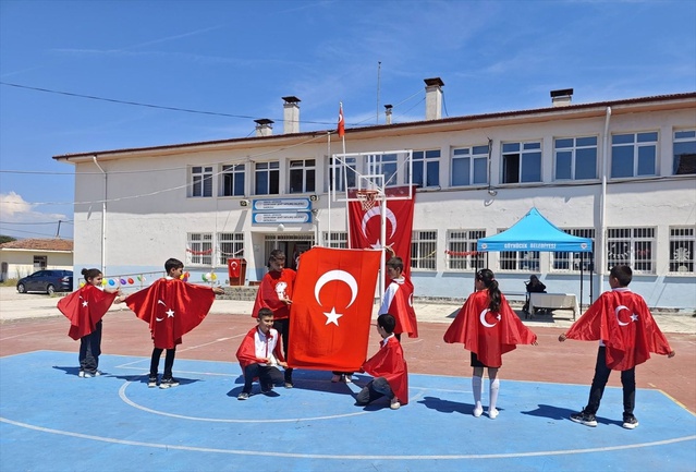 Göynücek'te öğrencilere yaz tatili şenliği