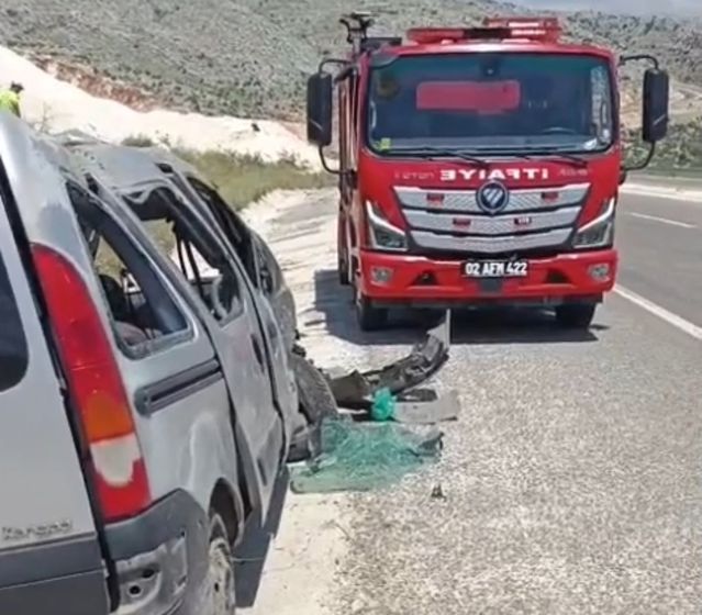Şarampole Devrilen Araçta 1 Ölü, 1 Yaralı