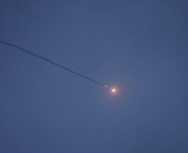 İsrail, İran'daki Petrokimya Tesisini Vurdu