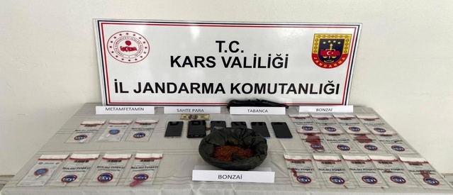 Kars'ta Uyuşturucu Operasyonu: 8 Gözaltı