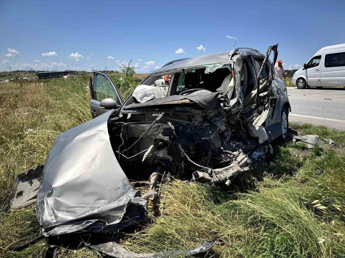 Edirne\'de Korkunç Trafik Kazası: 1 Ölü