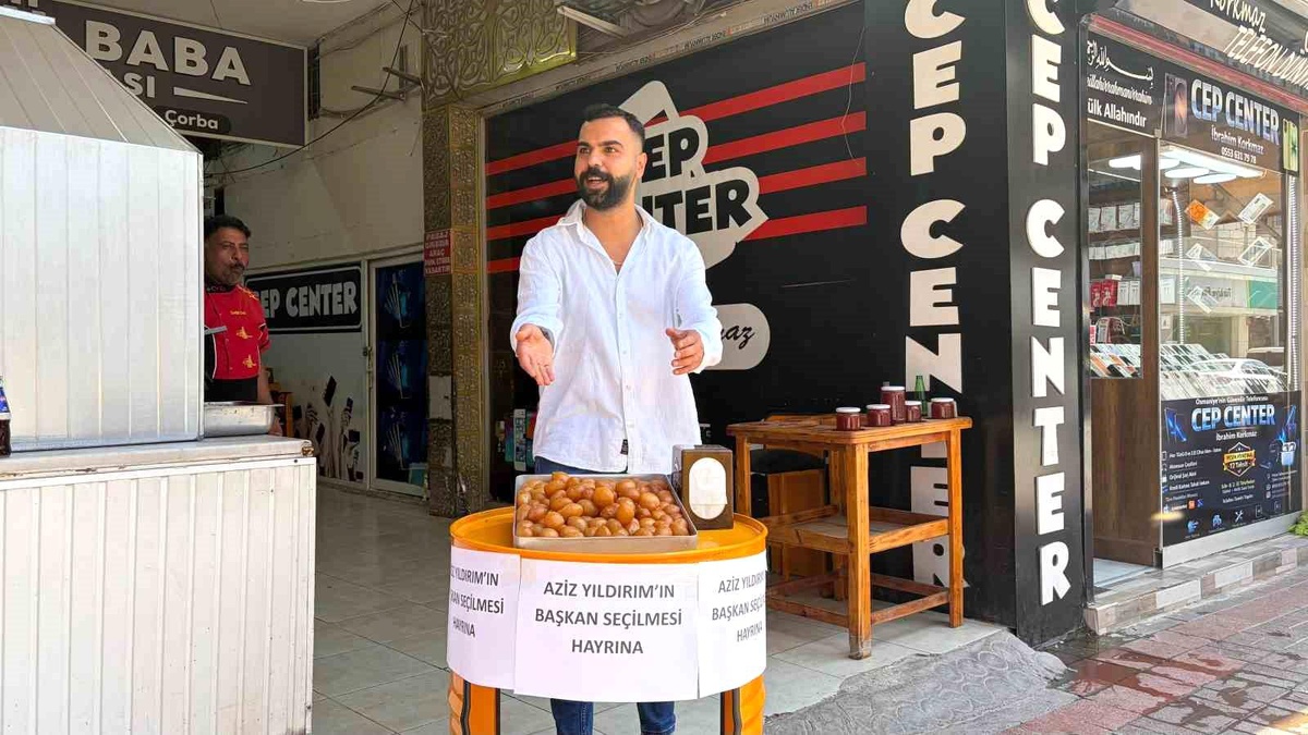 Aziz Yıldırım\'a Kutlama: Lokma Dağıtıldı