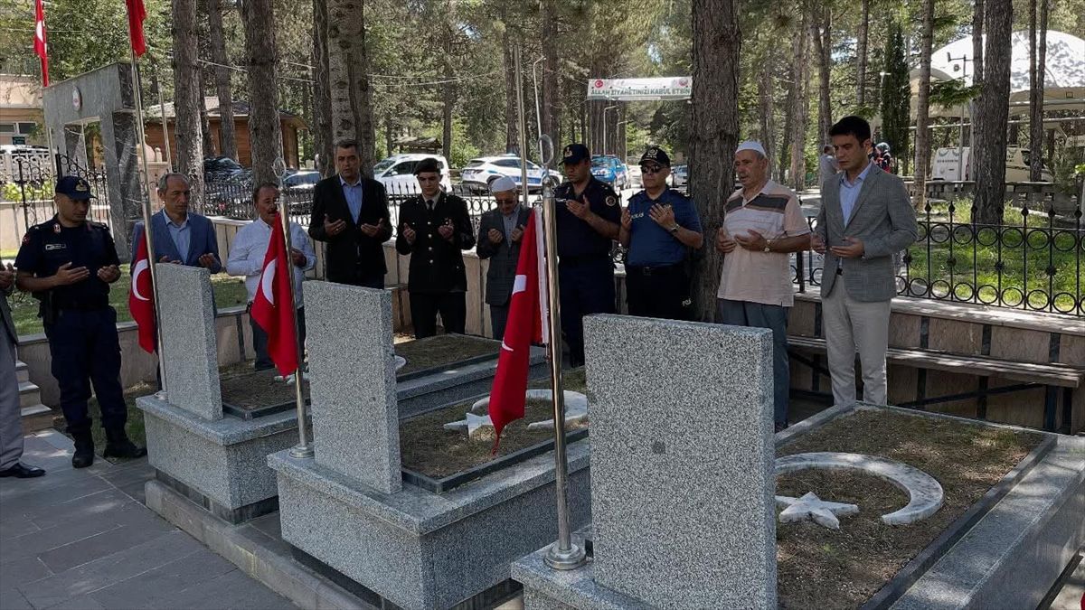 Şehit Asteğmen Mustafa Kasar Tosya\'da Anıldı