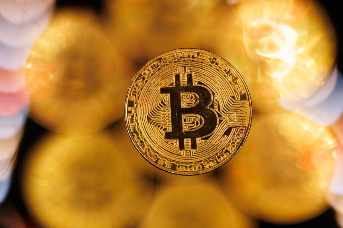 Spot Bitcoin ETF\'lerinden bir haftada 1,72 milyar dolar çıktı