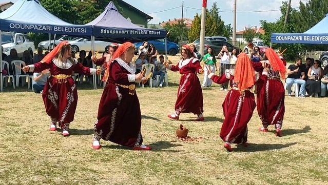 Taşlık Mahallesi'nde Bahar Şenliği Coşkusu