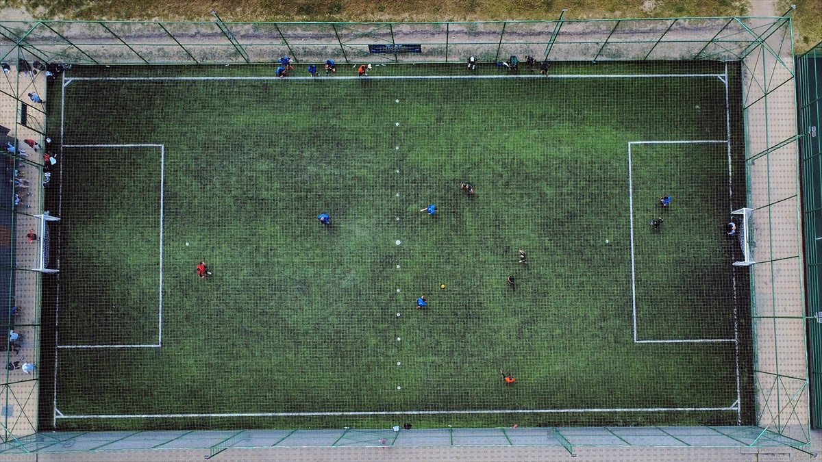 TİKA\'dan Kırgızistan\'da Türk Dünyası Gençlik Futbol Turnuvası\'na Destek