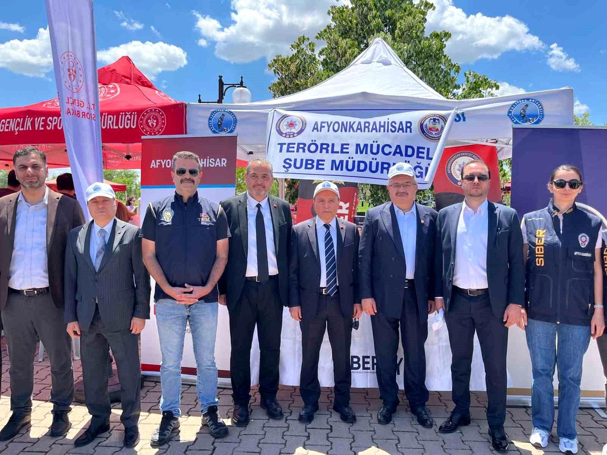 Gençlere Terör Bilinci!