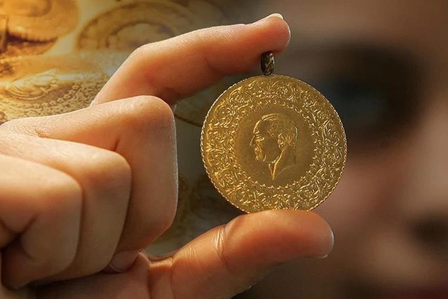 Vatandaşın birikimi eriyor! Altın fiyatları tepetaklak