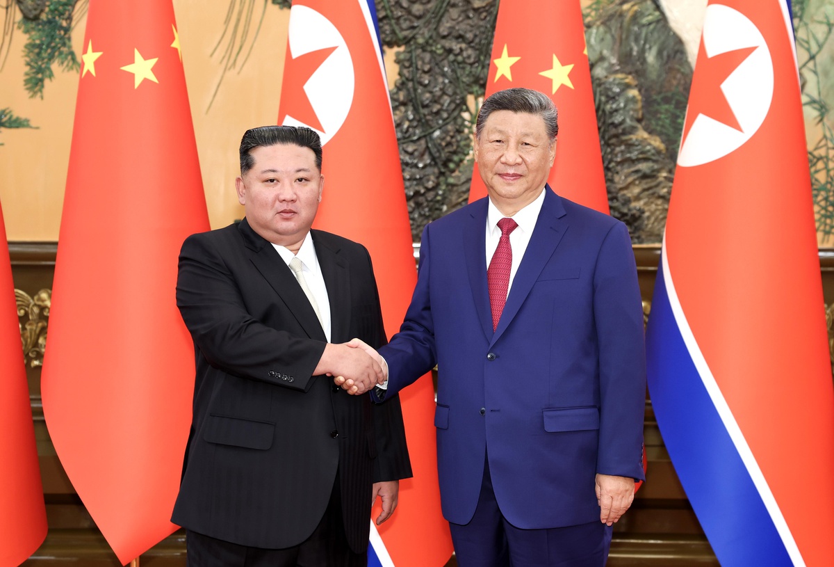 Xi Jinping, Kuzey Kore\'yi Ziyaret Edecek