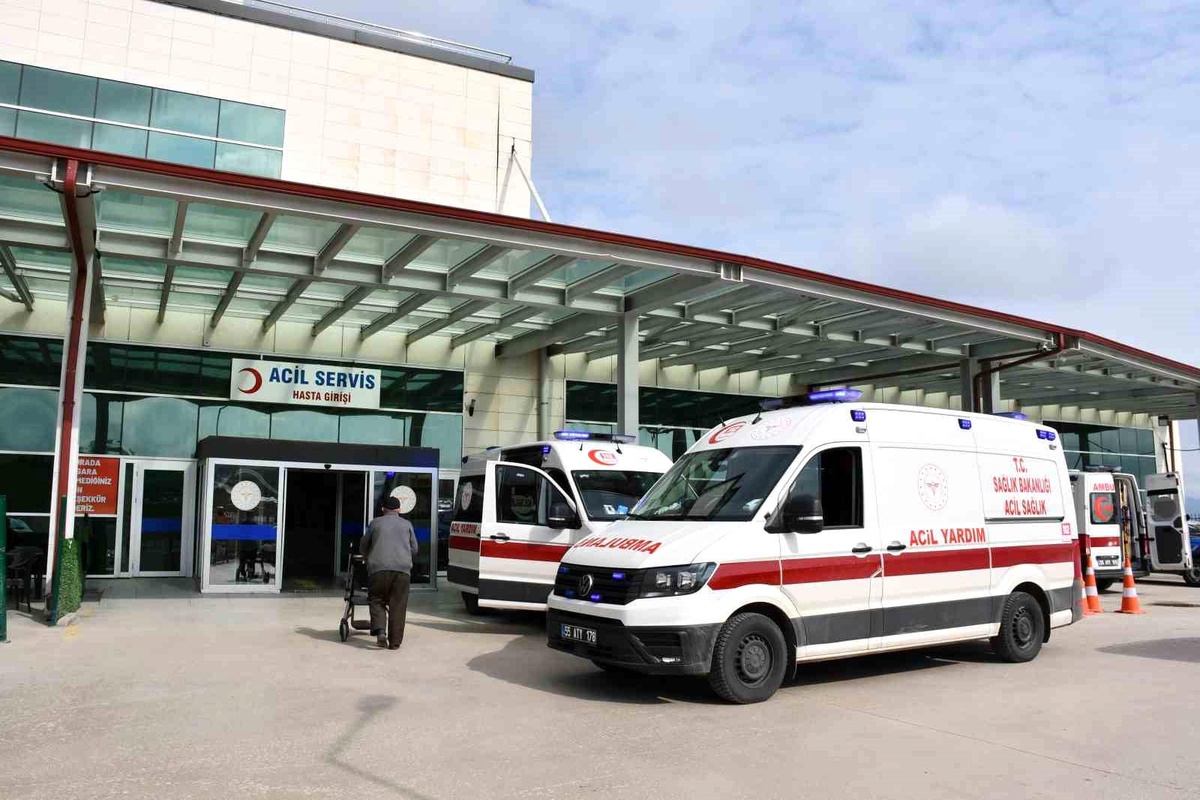 Motosiklet Kazasında 17 Yaşındaki Öğrenci Hayatını Kaybetti