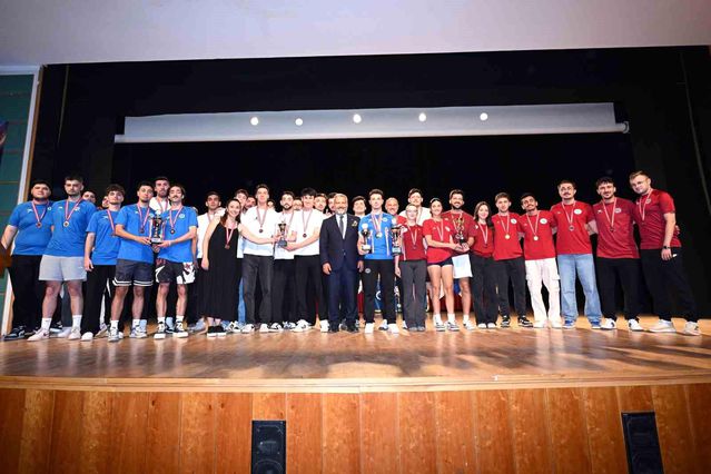 Anadolu Üniversitesi'nde Spor Ödülleri Töreni
