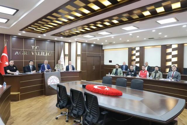 Ağrı’da okul güvenliği toplantısı: 287 okula kamera sistemi kuruldu