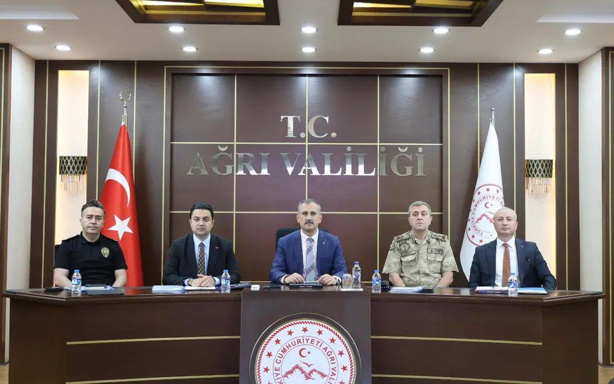 Ağrı’da okul güvenliği toplantısı: 287 okula kamera sistemi kuruldu