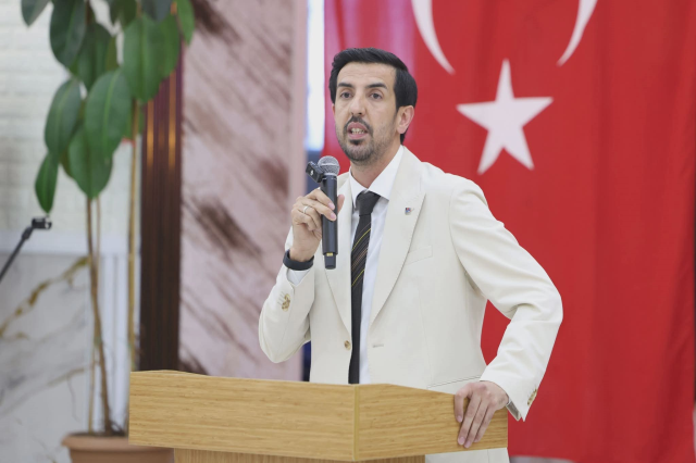 AİÇÜ’nün Patnos yerleşkesinde mezuniyet coşkusu yaşandı